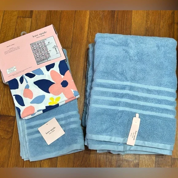 Kate Spade Woven Fabric Shower Curtain in Forest Floral Size: 72 x 72 & 4 Towels - Picture 2 of 7